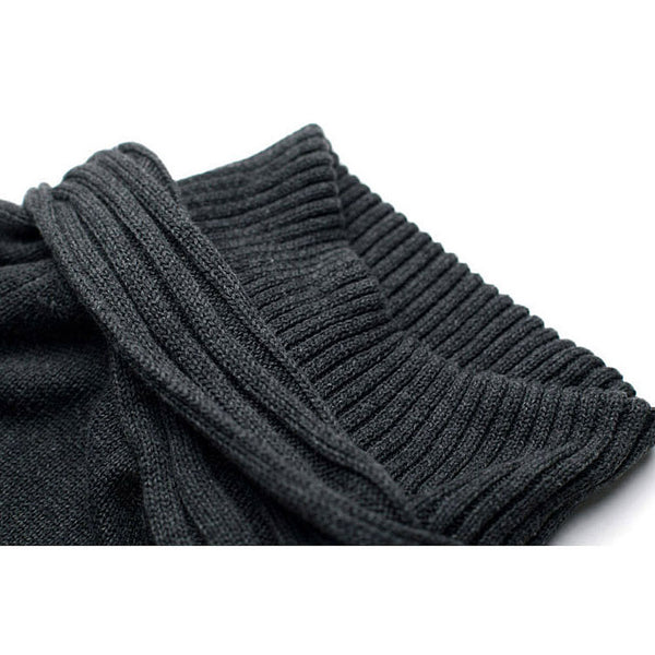 Classic Men's knitted sweater
